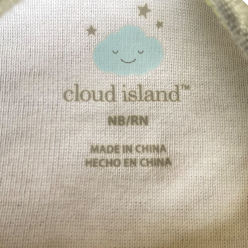 ⭐️Host Pick⭐️ 🆕 2/$30 🌻 Cloud Island: 3 Piece Matching Set - Picture 5 of 13